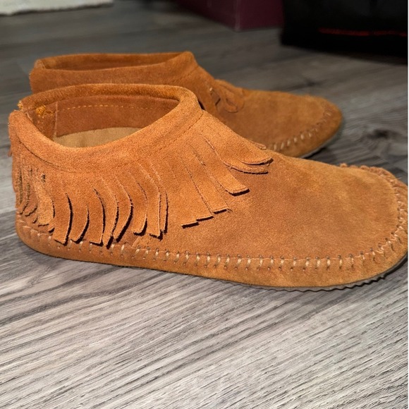 SoftMoc Debra II Lo Women Size 8M Tan Suede Fringe Moccasin Booties Boho Western - Picture 5 of 8